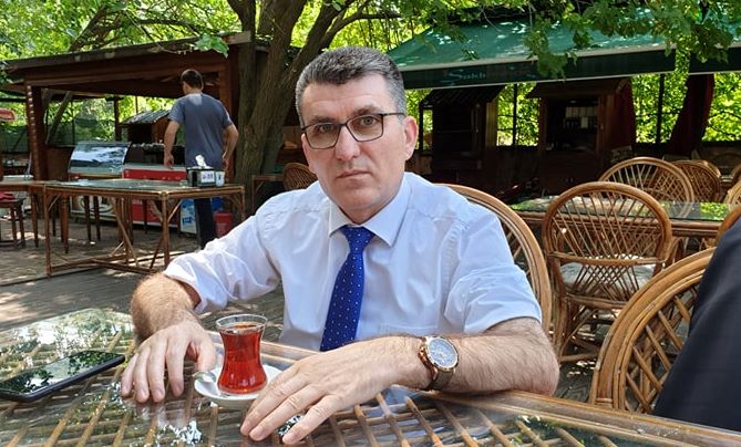 SİYASETİN FAY HATLARI
